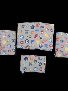 Pottery Barn PB Teen NHL Hockey Team Logo Gray Queen Fitted & Pillowcases Cotton